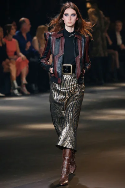 Look 47